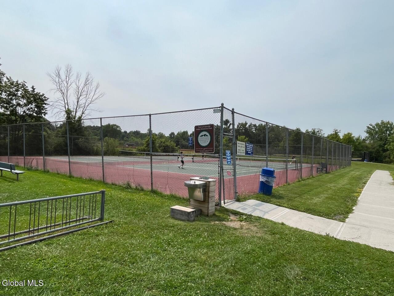 24 Edmel Road Glenville NY 12302