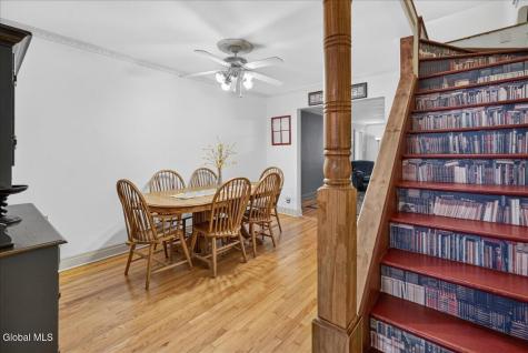 24 Edmel Road Glenville NY 12302
