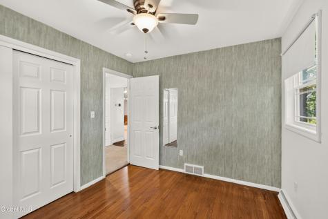 1 Linda Lane Niskayuna NY 12309