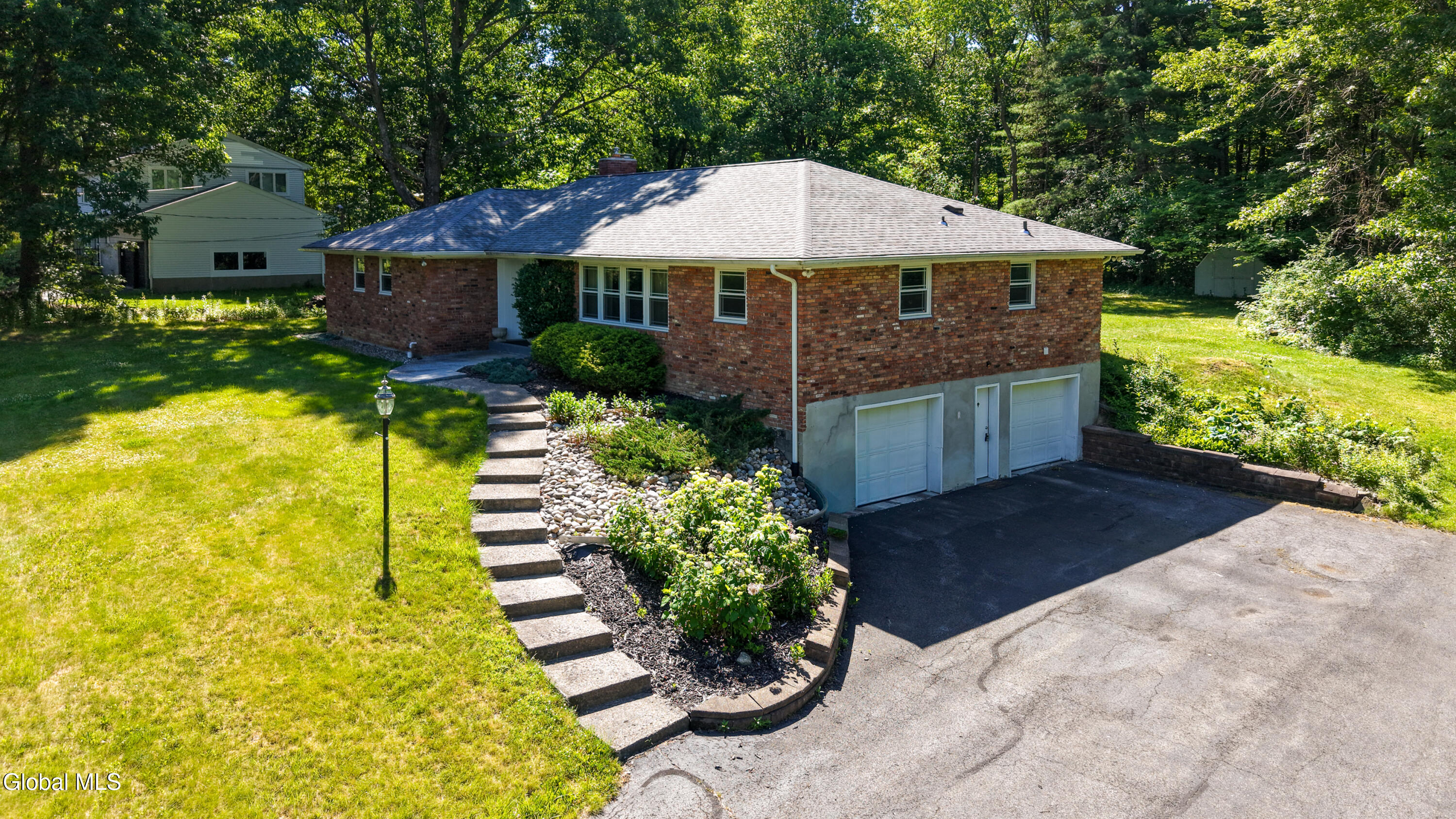 1 Linda Lane Niskayuna NY 12309