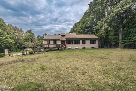 2815 Shaw Road Middle Grove NY 12850