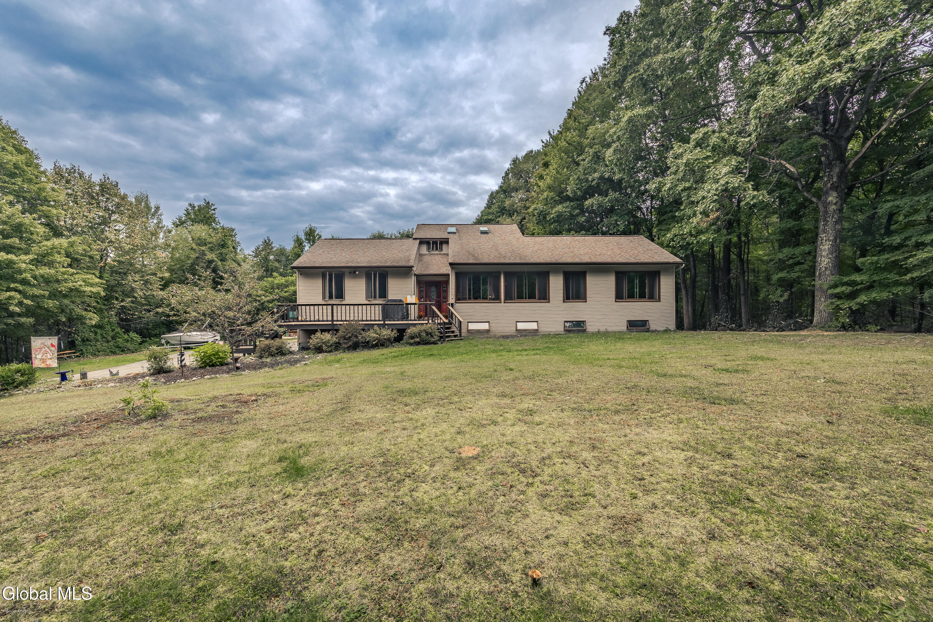 2815 Shaw Road Middle Grove NY 12850