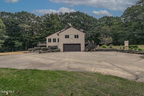 2815 Shaw Road Middle Grove NY 12850