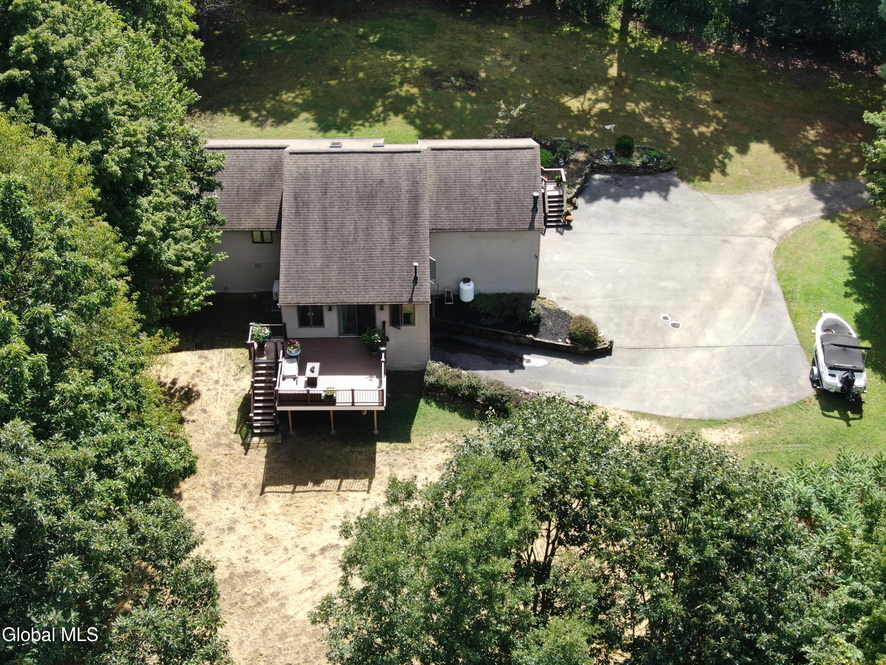 2815 Shaw Road Middle Grove NY 12850