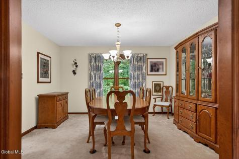 26 Knollwood Drive Saratoga Springs NY 12866