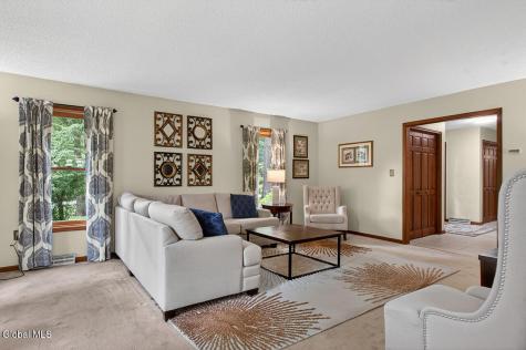 26 Knollwood Drive Saratoga Springs NY 12866
