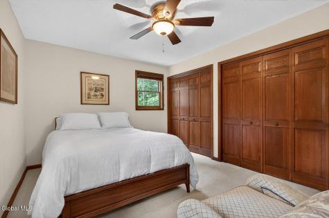 26 Knollwood Drive Saratoga Springs NY 12866