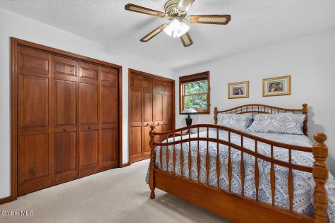 26 Knollwood Drive Saratoga Springs NY 12866