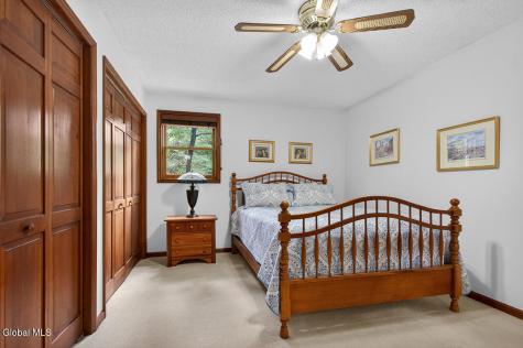 26 Knollwood Drive Saratoga Springs NY 12866