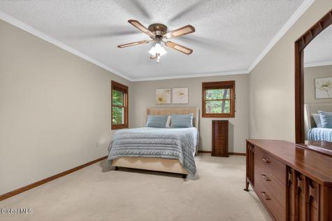 26 Knollwood Drive Saratoga Springs NY 12866