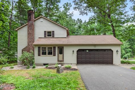 26 Knollwood Drive Saratoga Springs NY 12866