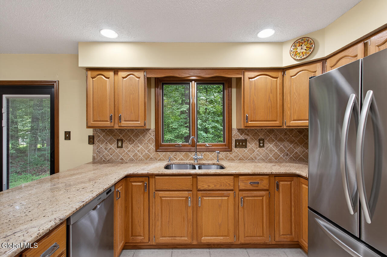 26 Knollwood Drive Saratoga Springs NY 12866