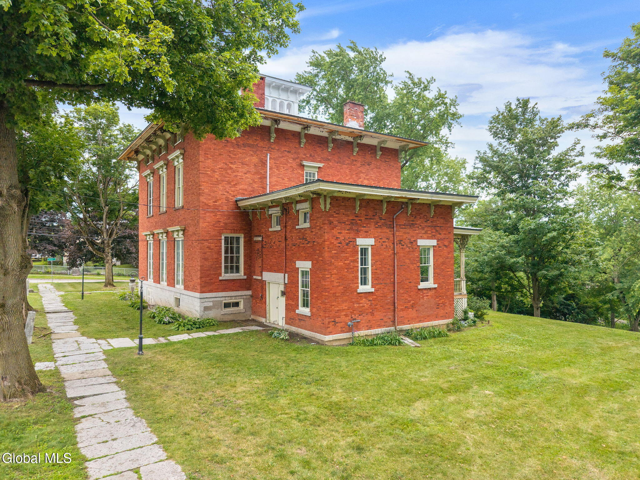 14 River Street Nelliston NY 13410