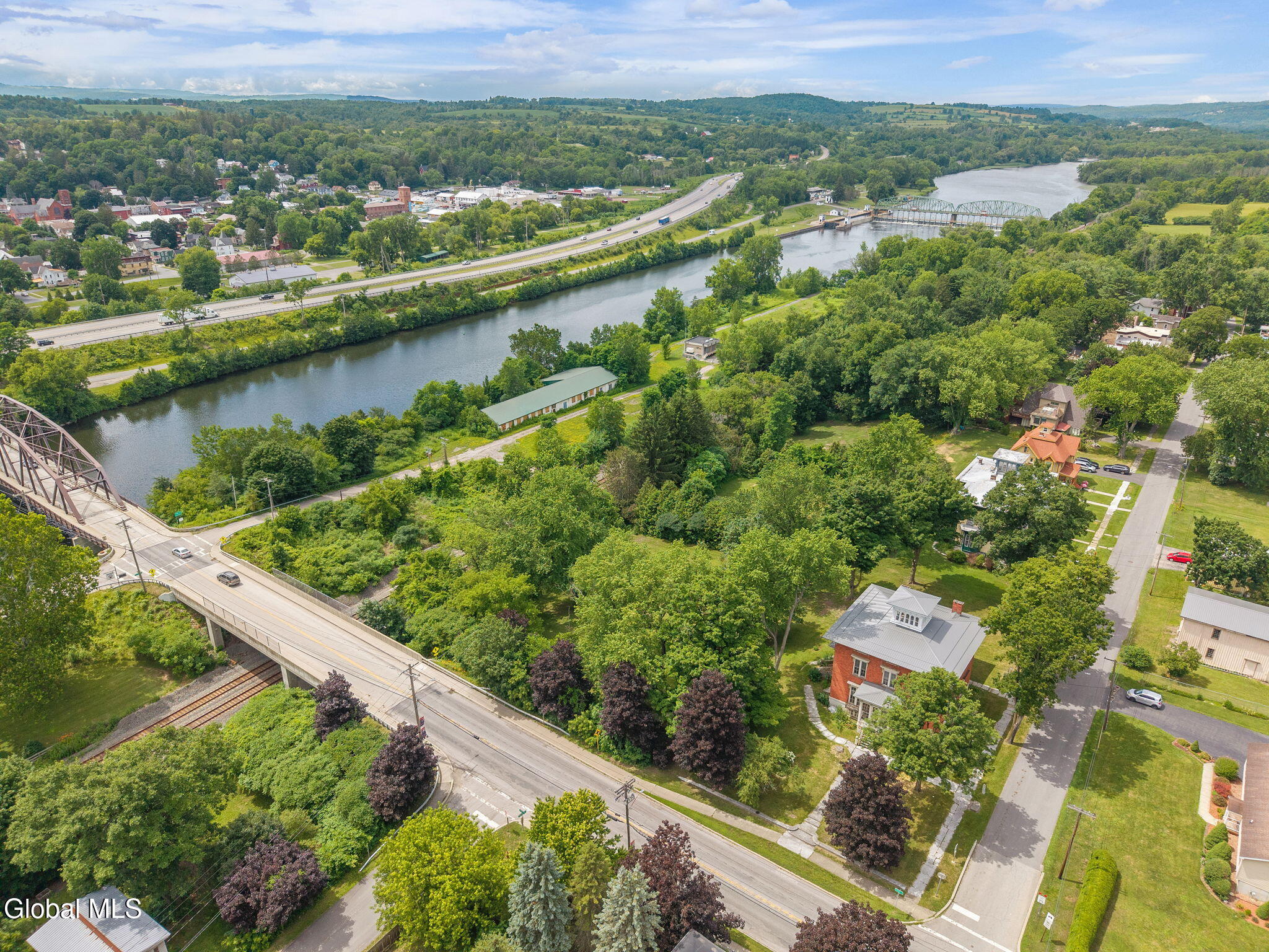 14 River Street Nelliston NY 13410