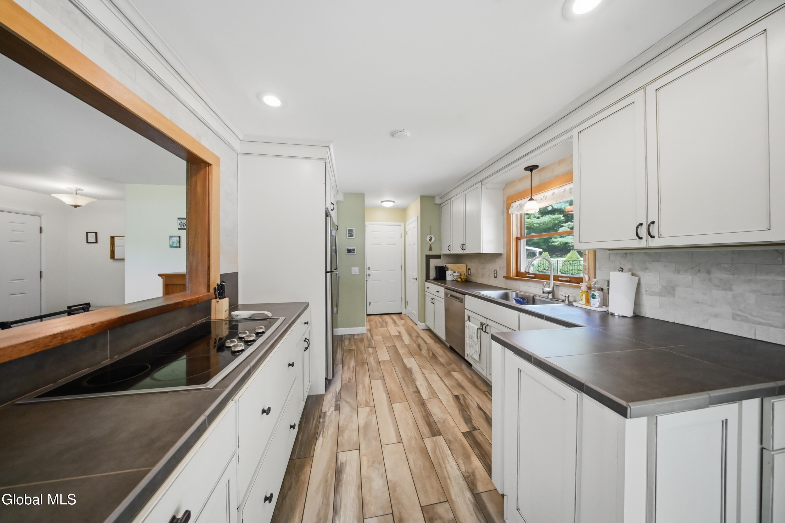 1276 Spring Avenue Wynantskill NY 12198