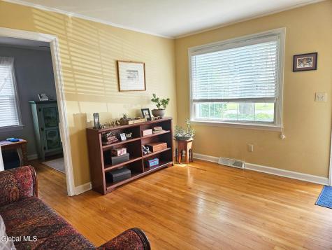 618 Orlinda Avenue Scotia NY 12302