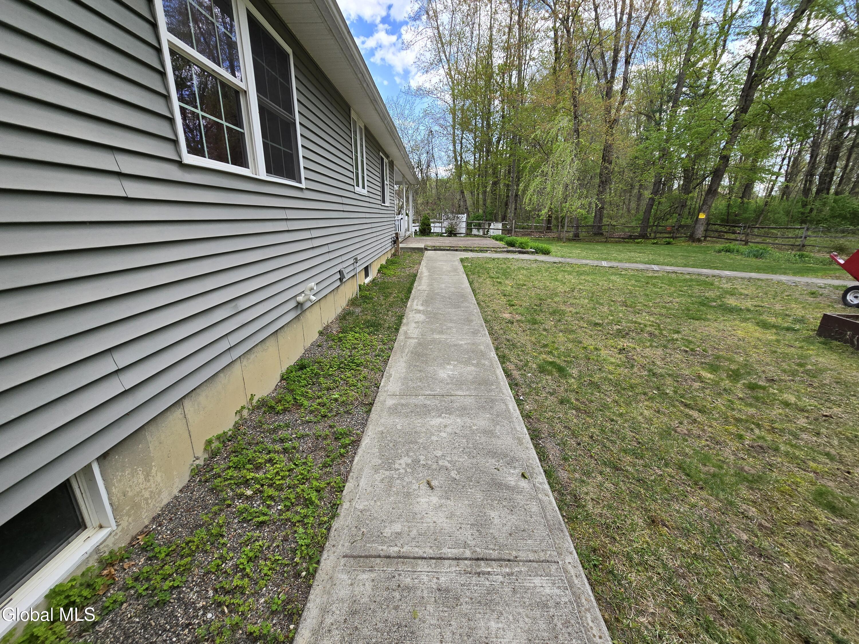 235 E Schaghticoke Road Schaghticoke NY 12154