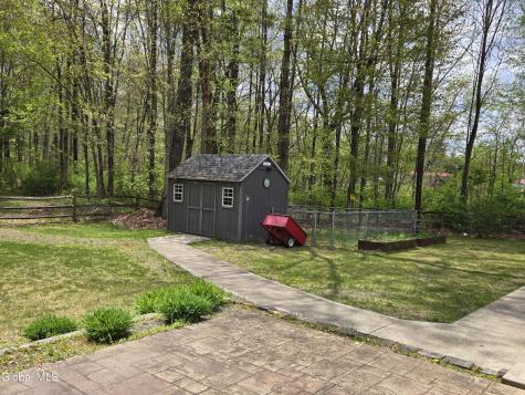 235 E Schaghticoke Road Schaghticoke NY 12154