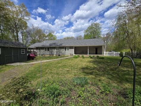 235 E Schaghticoke Road Schaghticoke NY 12154