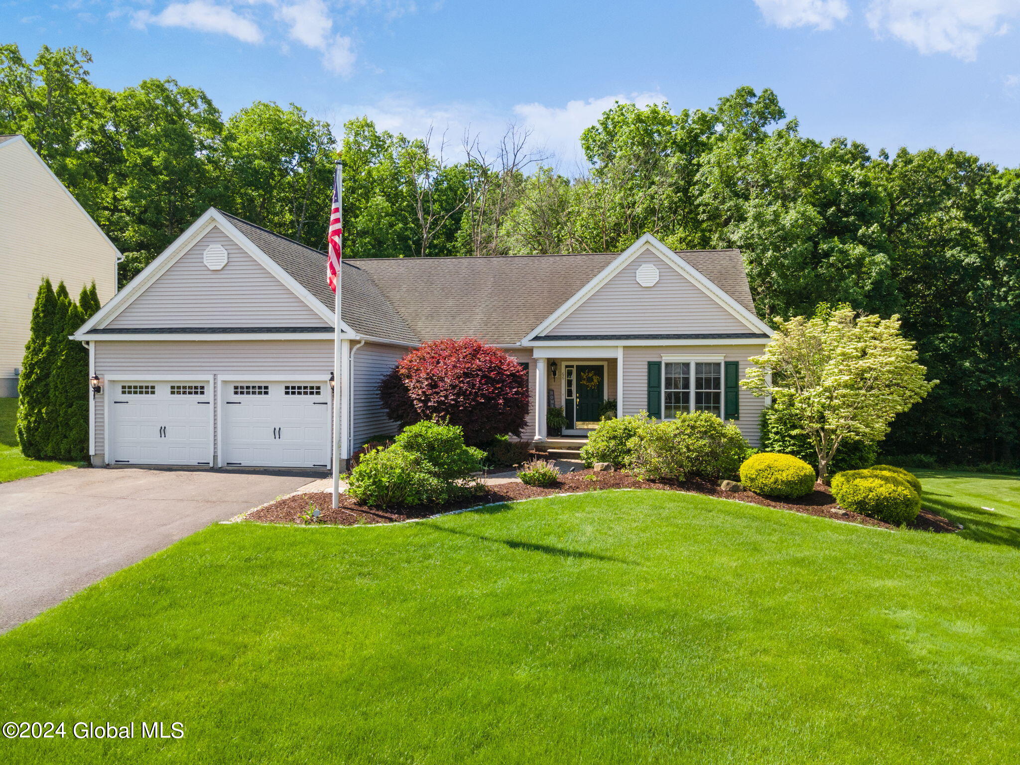 66 Shinnecock Hills Drive Colonie NY 12205