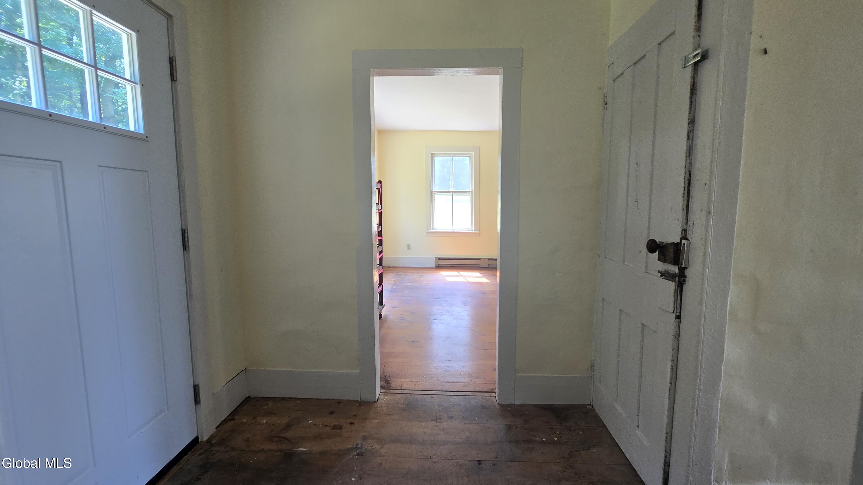 184 White Mills Road Chatham NY 12037