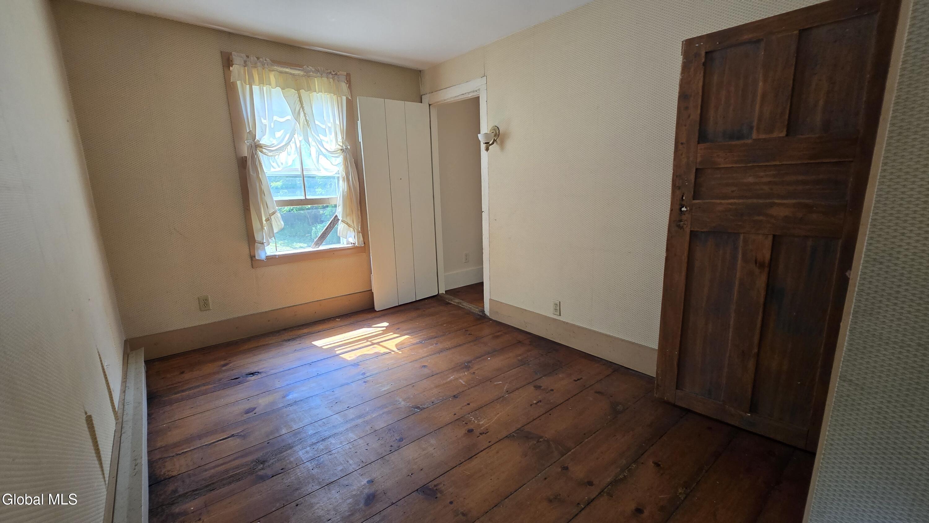 184 White Mills Road Chatham NY 12037