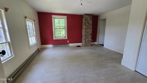 184 White Mills Road Chatham NY 12037