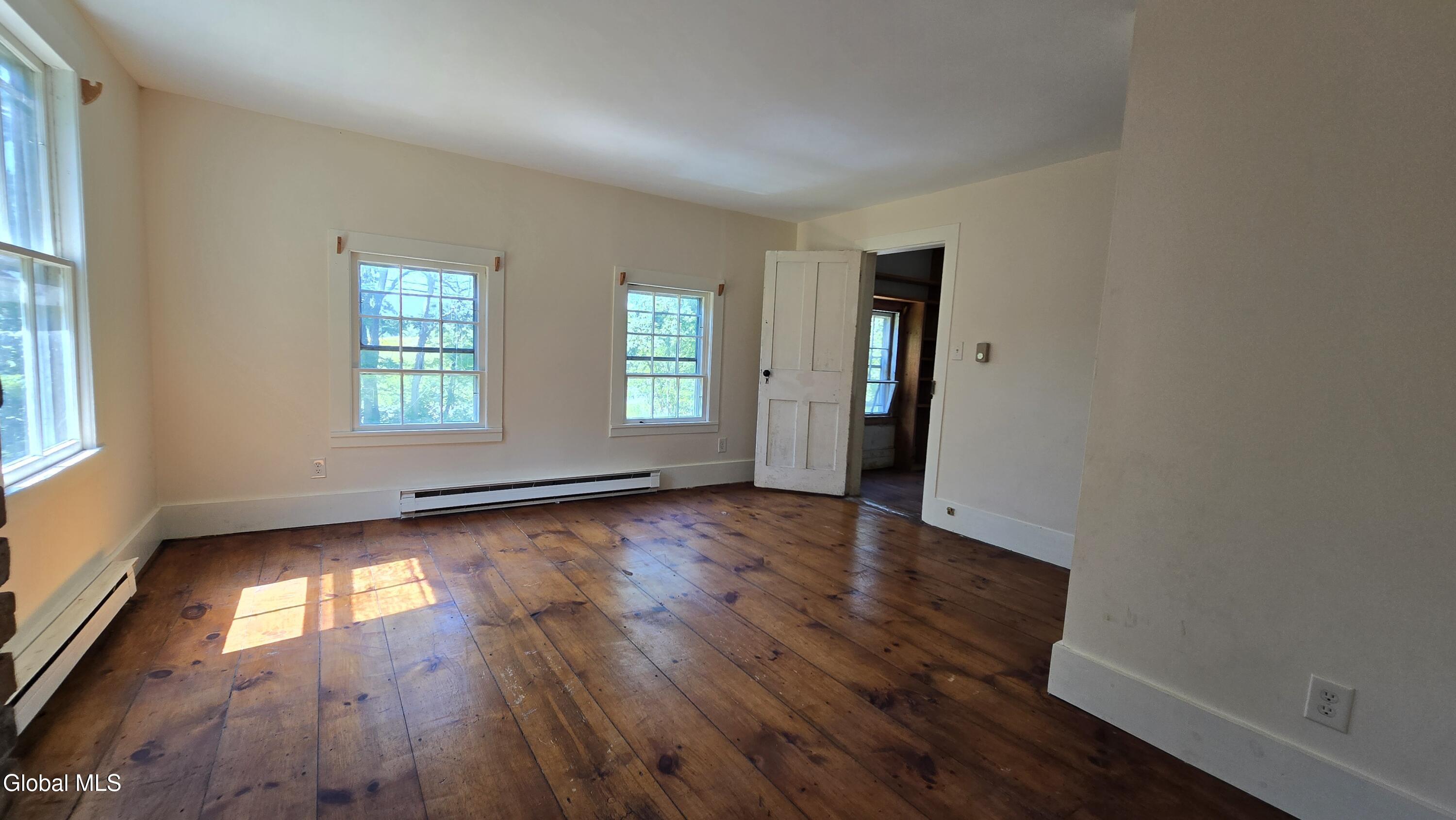 184 White Mills Road Chatham NY 12037