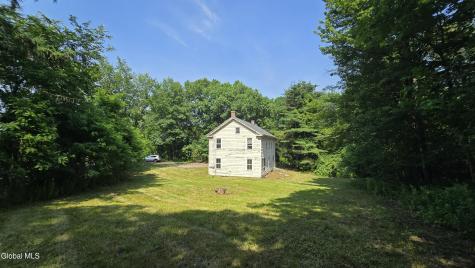 184 White Mills Road Chatham NY 12037
