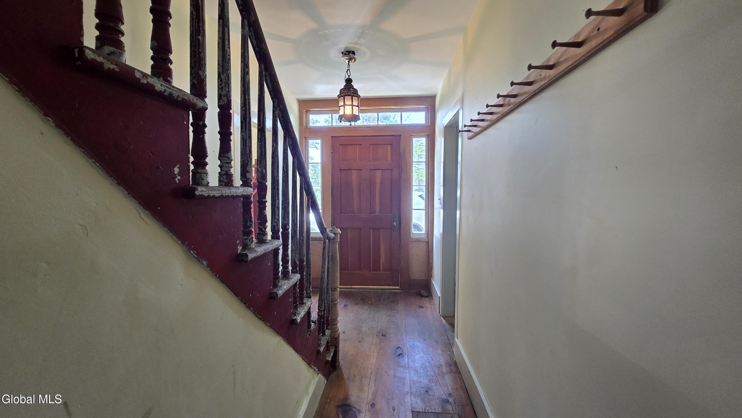 184 White Mills Road Chatham NY 12037