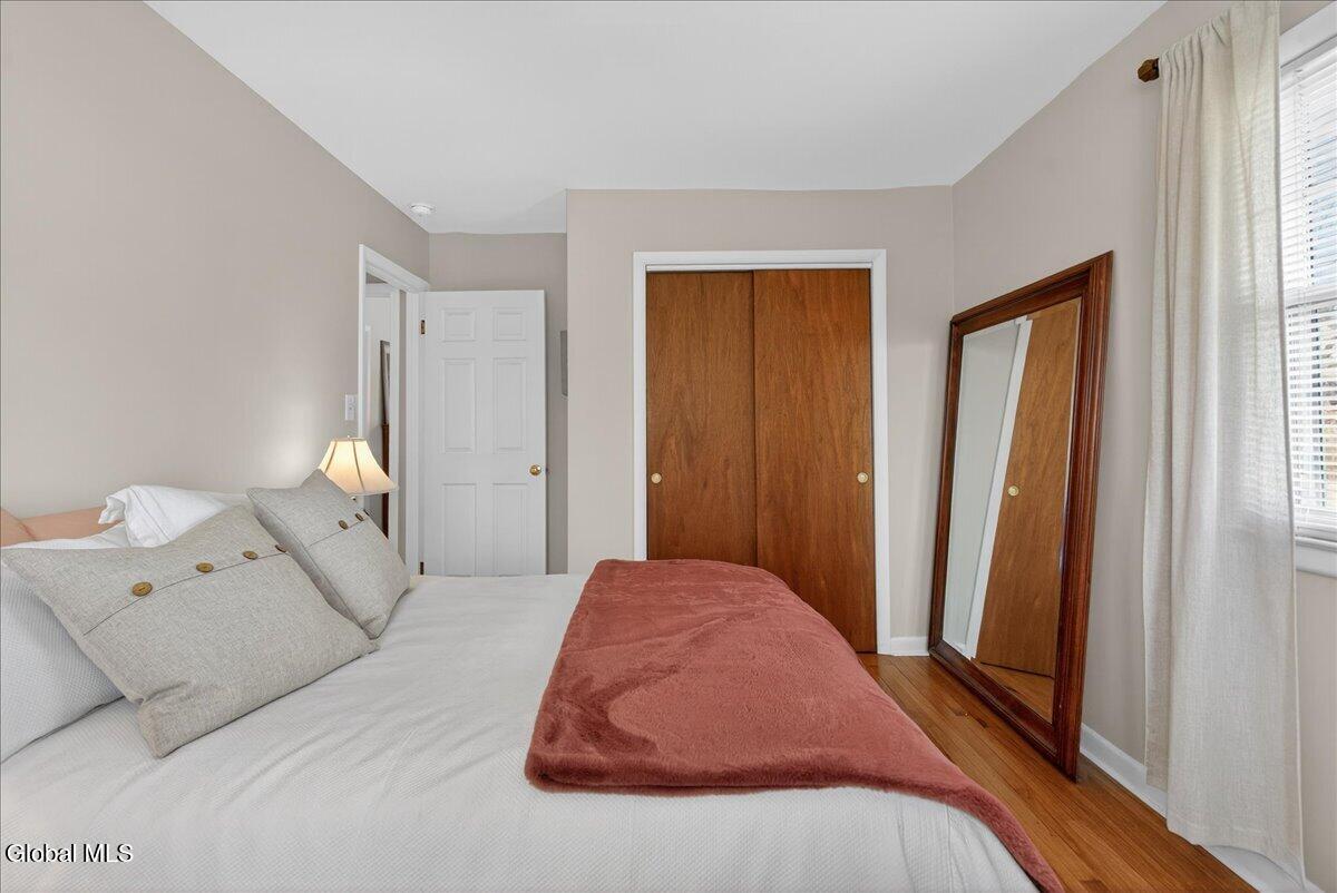 11 Gregory Lane Loudonville NY 12211