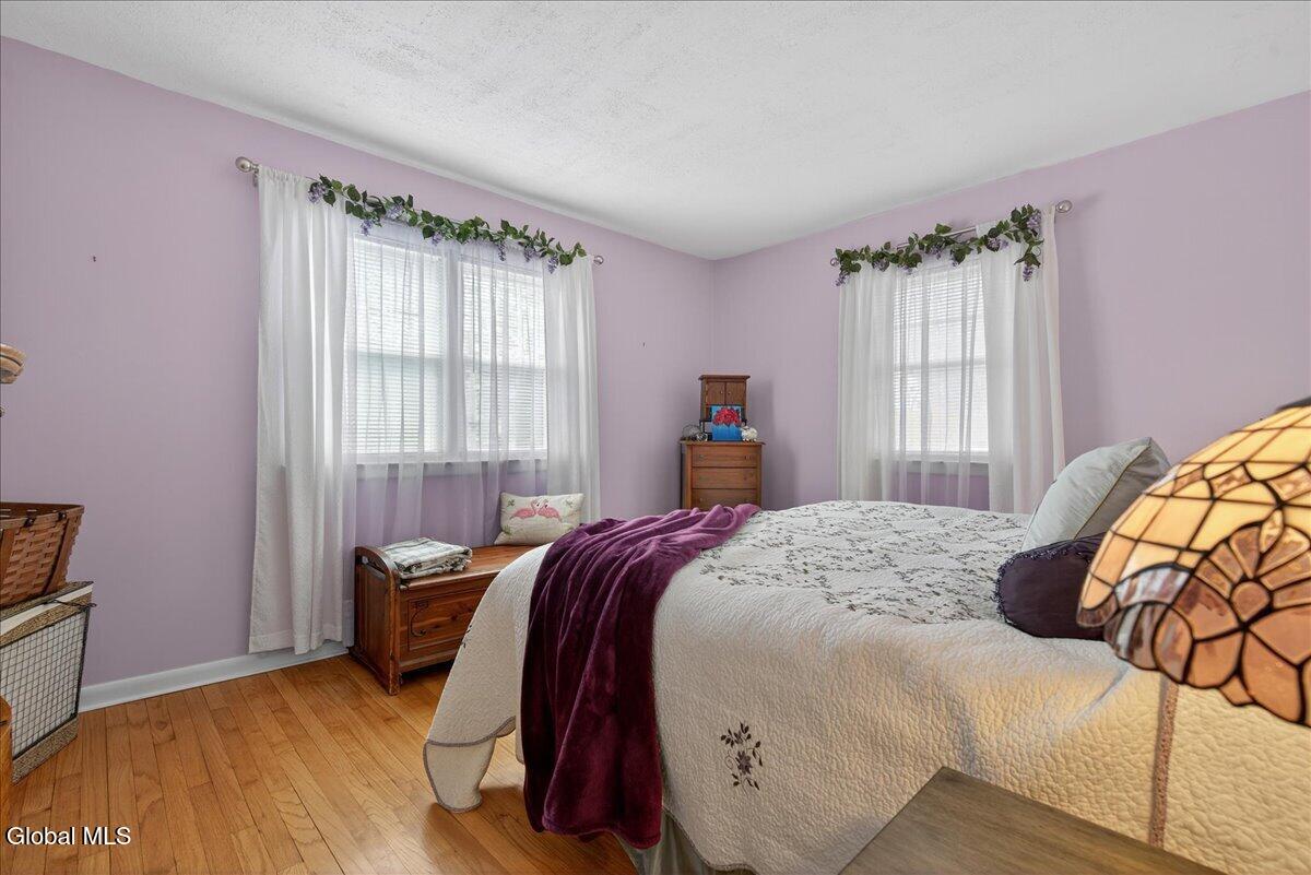 11 Gregory Lane Loudonville NY 12211