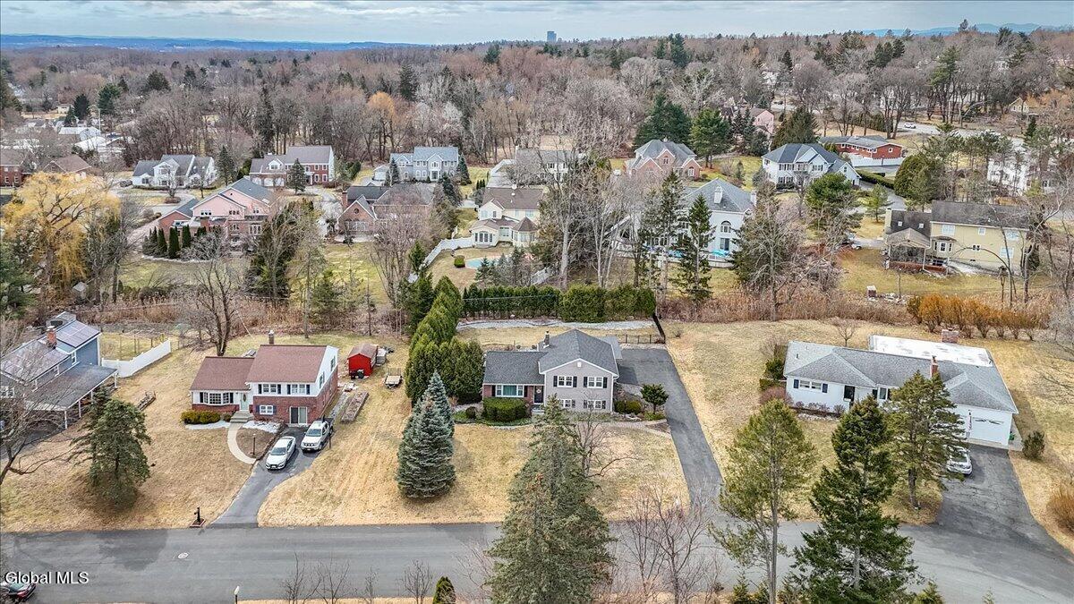 11 Gregory Lane Loudonville NY 12211