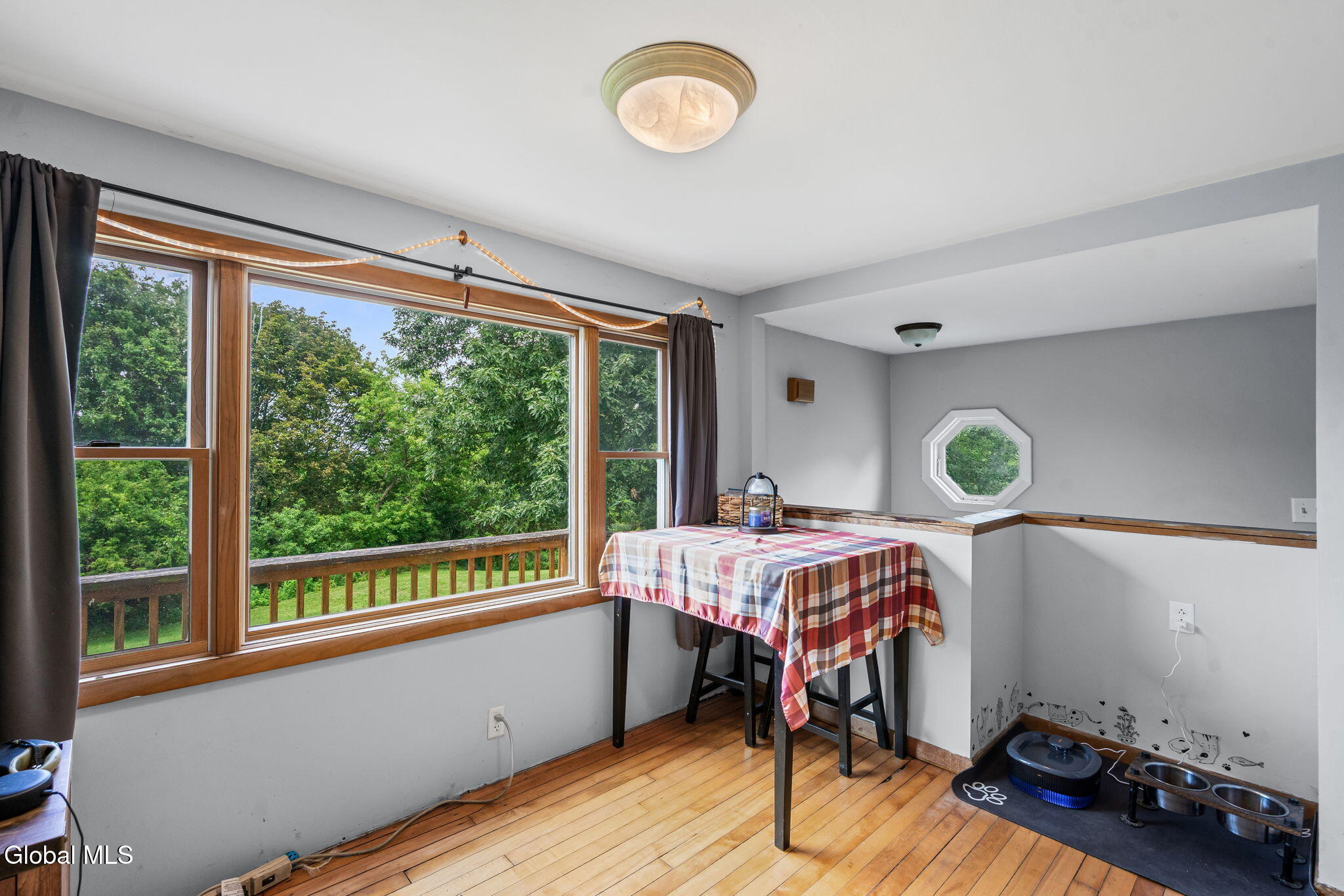 5 Seaforth Street Troy NY 12180