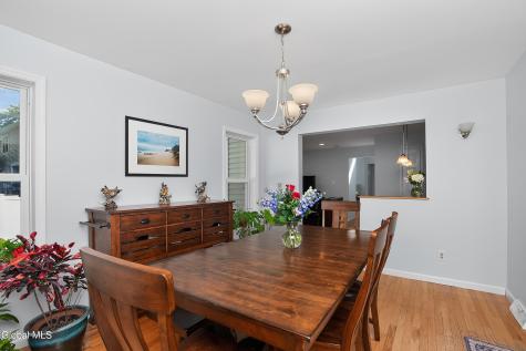 25 Erie Drive Slingerlands NY 12159
