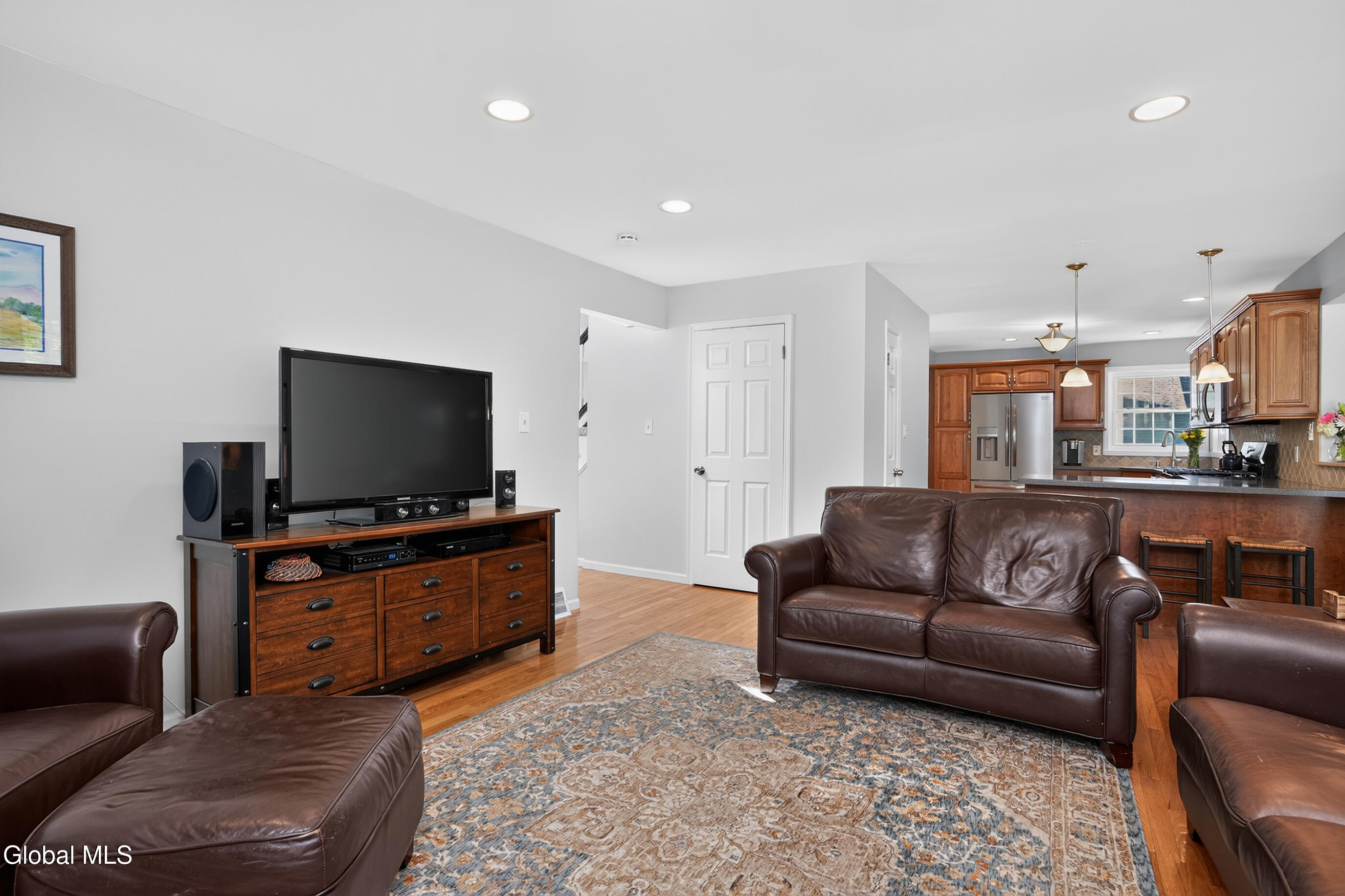 25 Erie Drive Slingerlands NY 12159