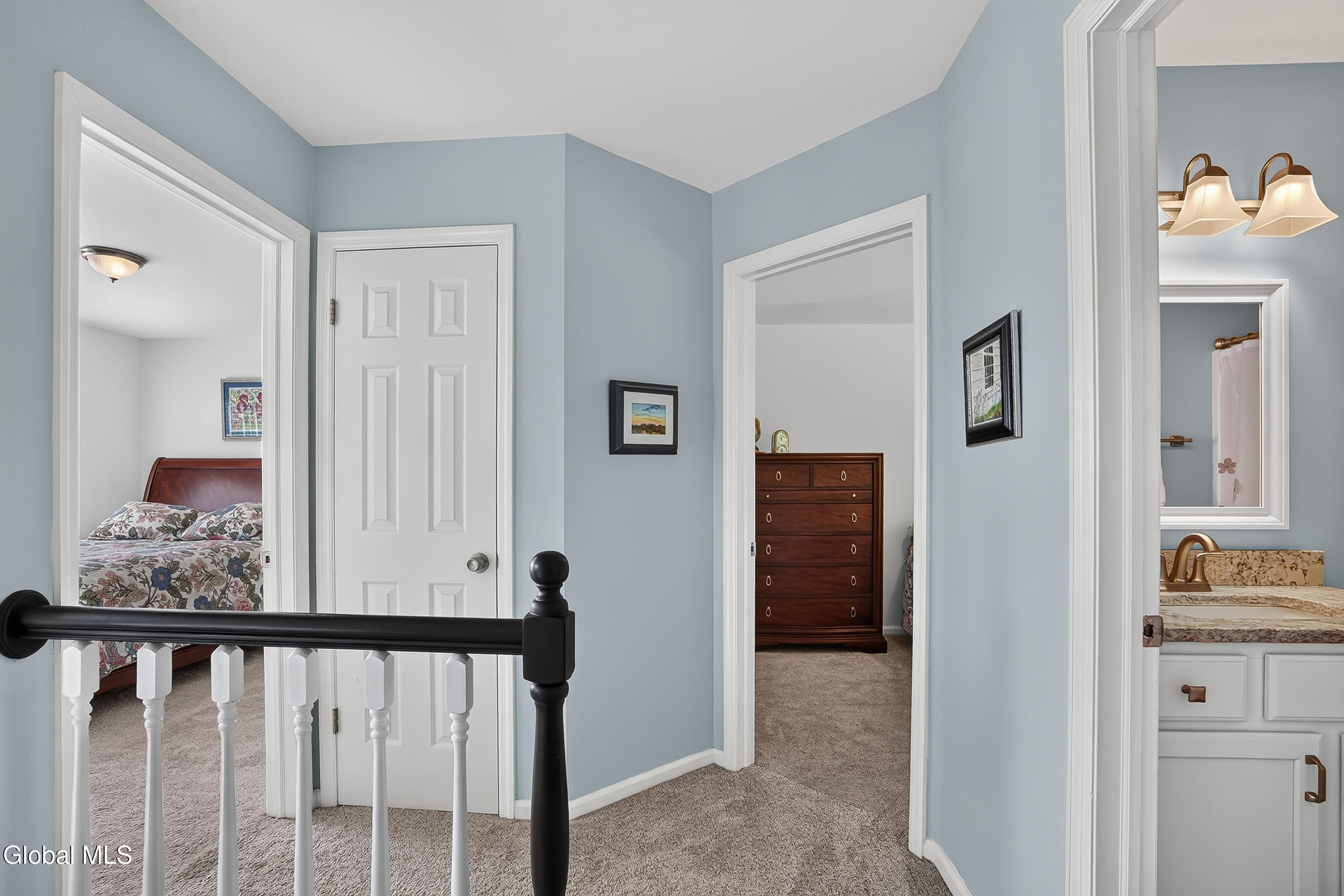 25 Erie Drive Slingerlands NY 12159