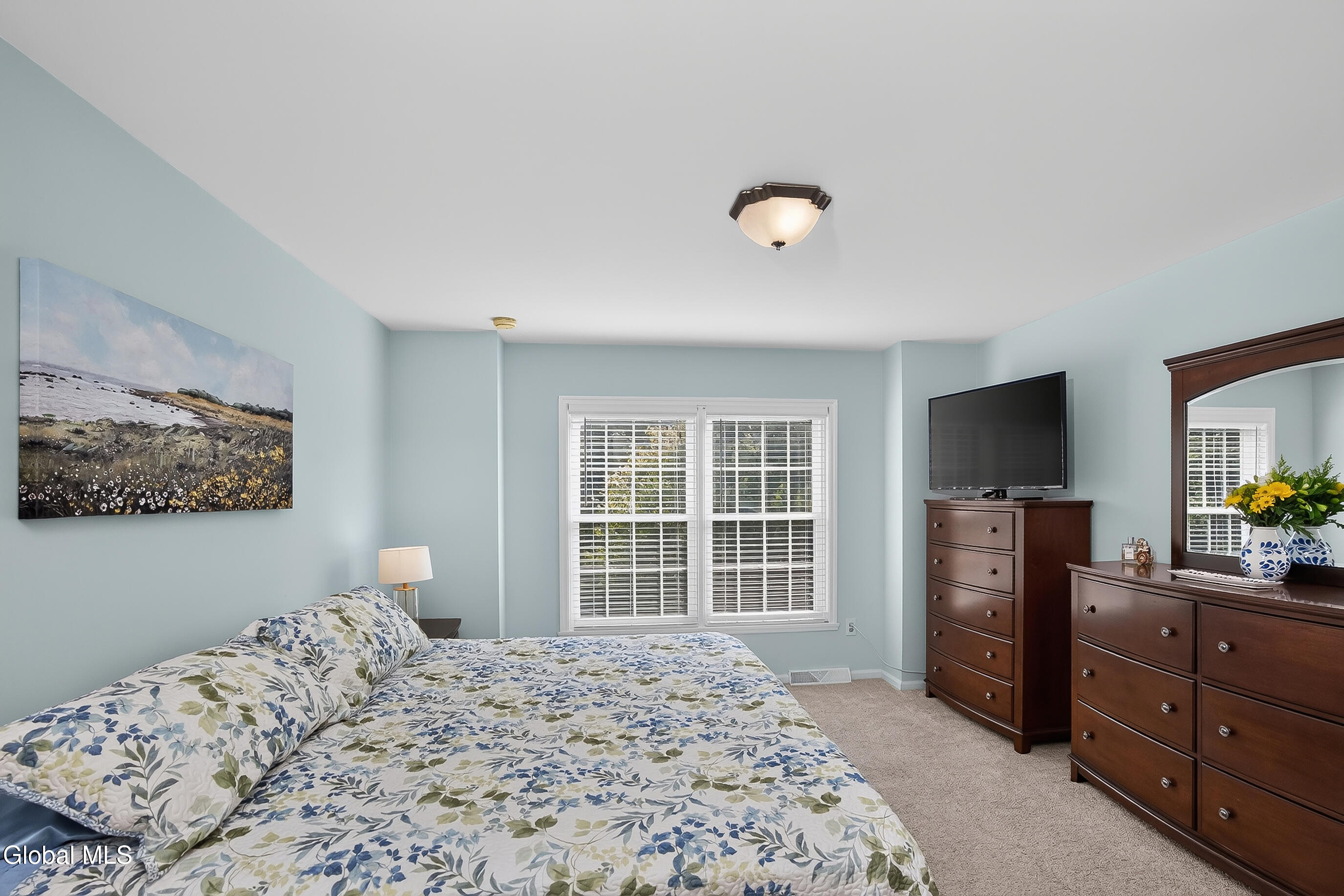 25 Erie Drive Slingerlands NY 12159