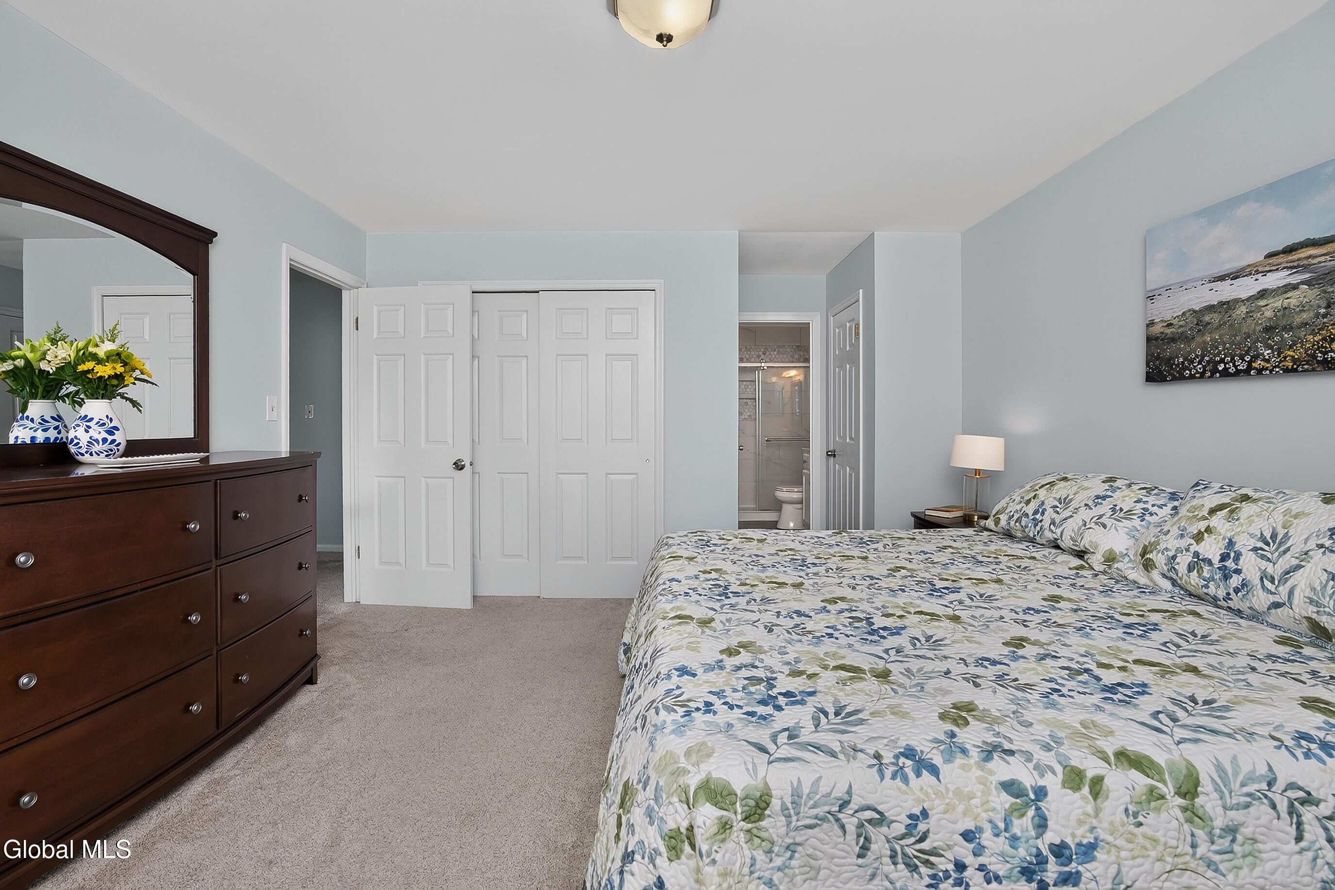 25 Erie Drive Slingerlands NY 12159