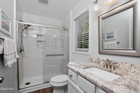 25 Erie Drive Slingerlands NY 12159