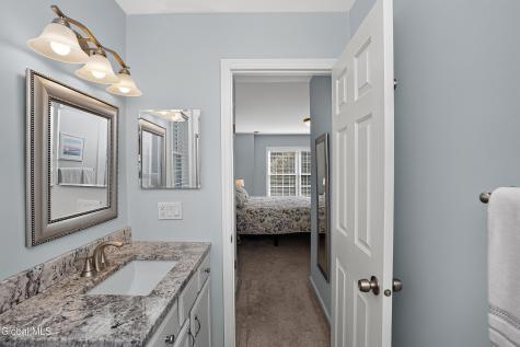 25 Erie Drive Slingerlands NY 12159