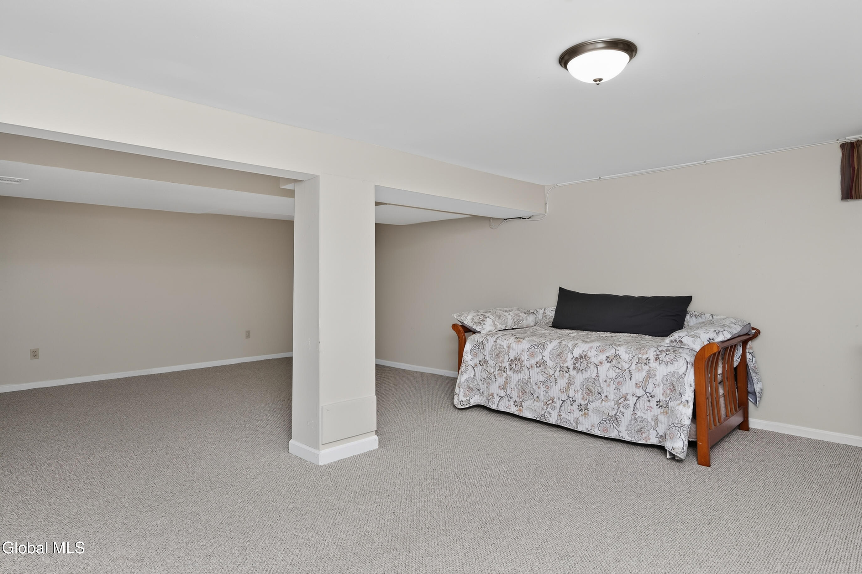 25 Erie Drive Slingerlands NY 12159