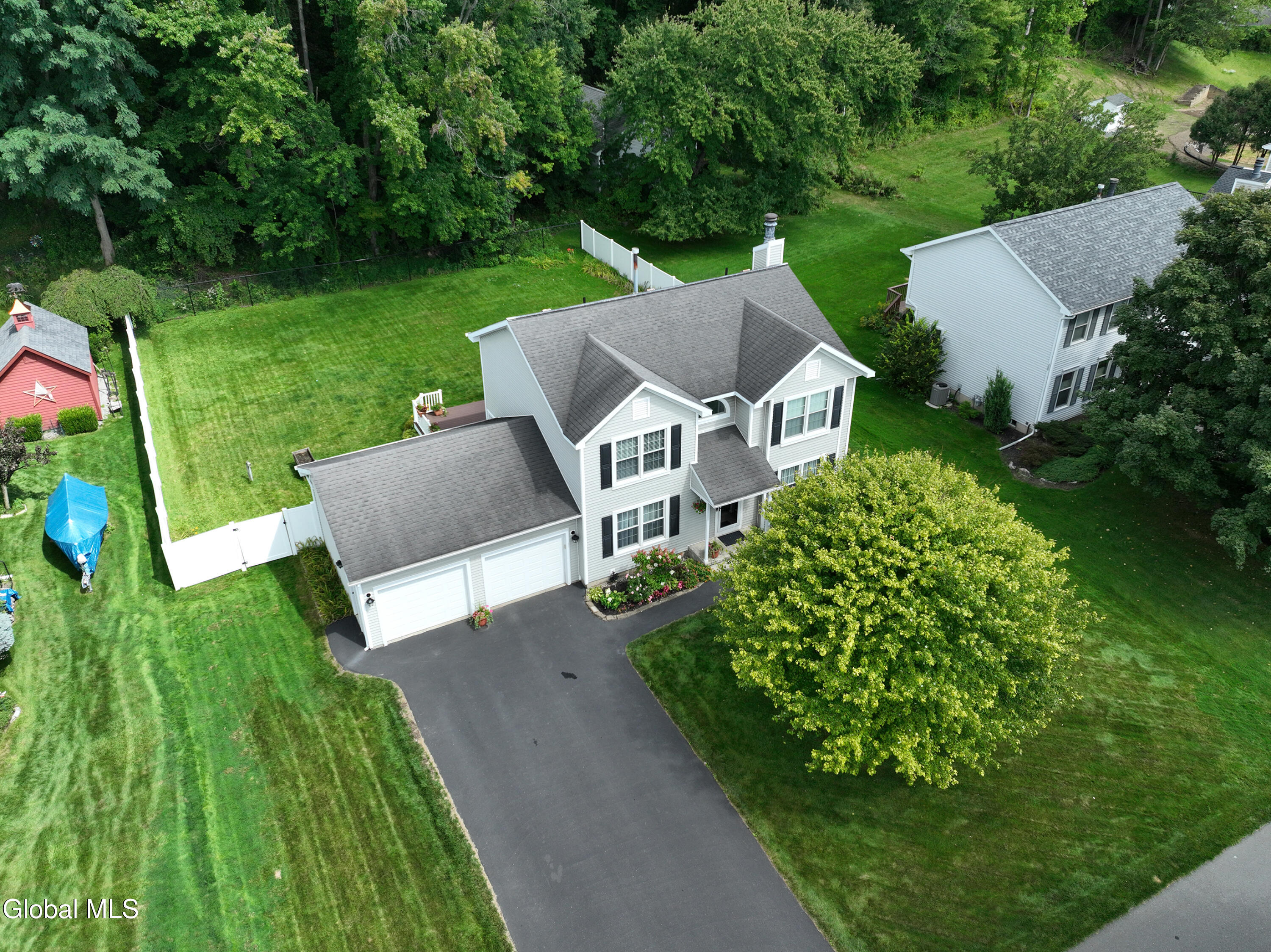 25 Erie Drive Slingerlands NY 12159