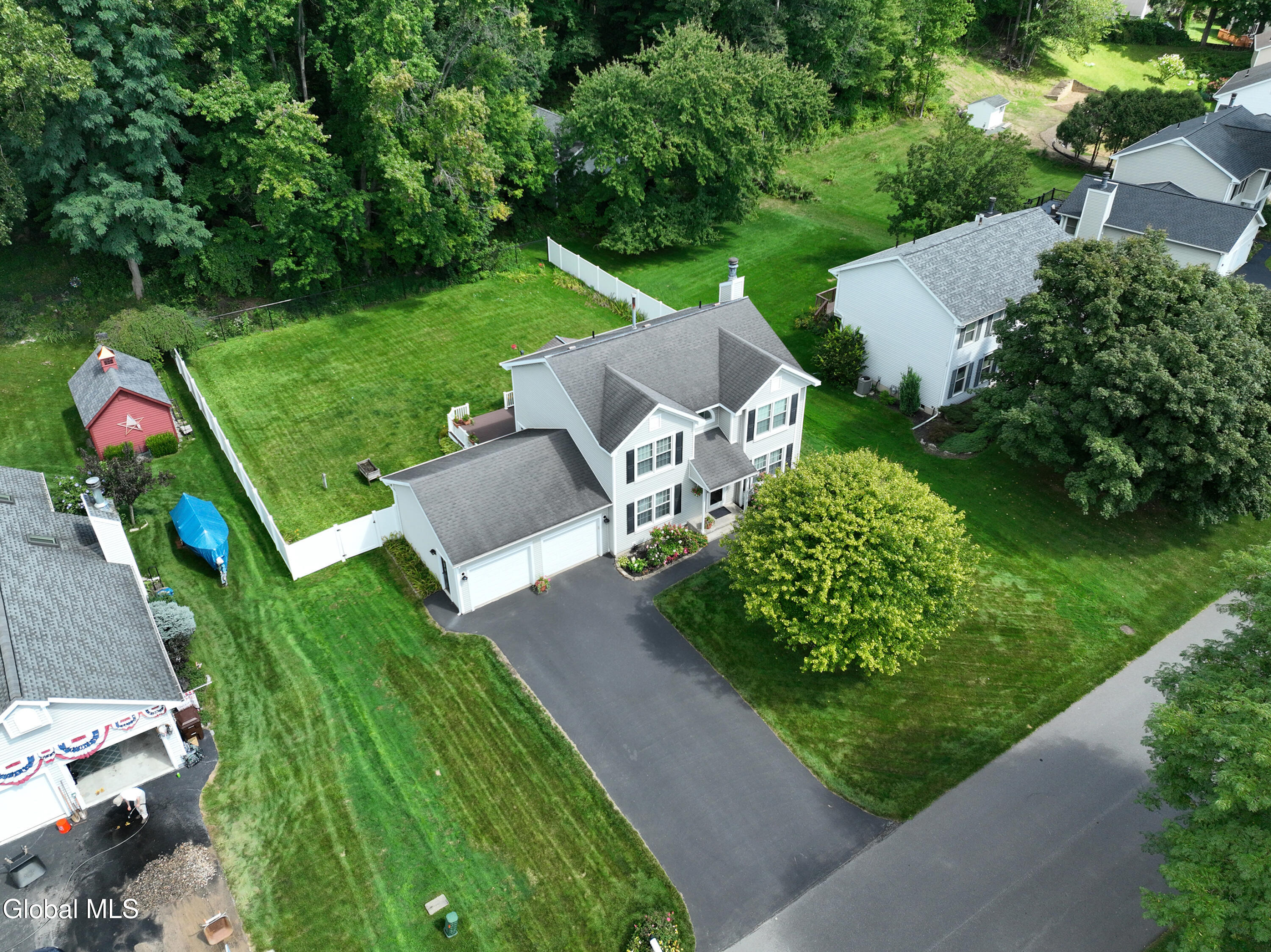 25 Erie Drive Slingerlands NY 12159