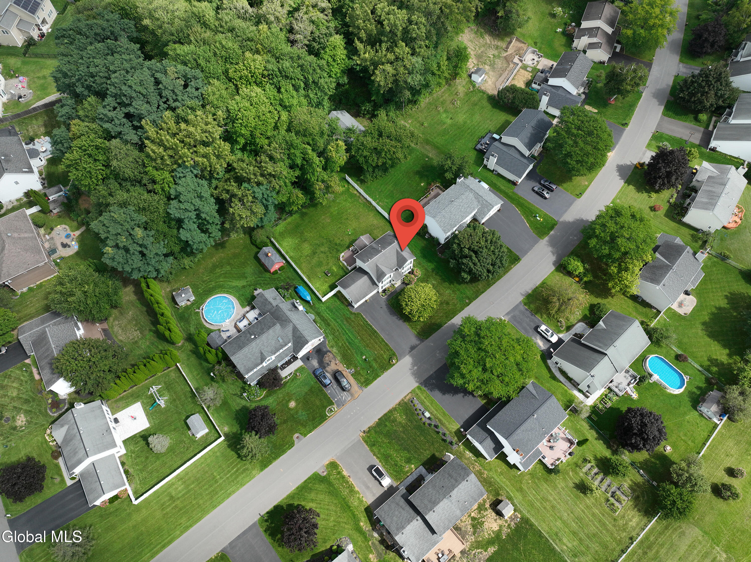 25 Erie Drive Slingerlands NY 12159