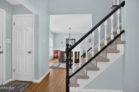 25 Erie Drive Slingerlands NY 12159