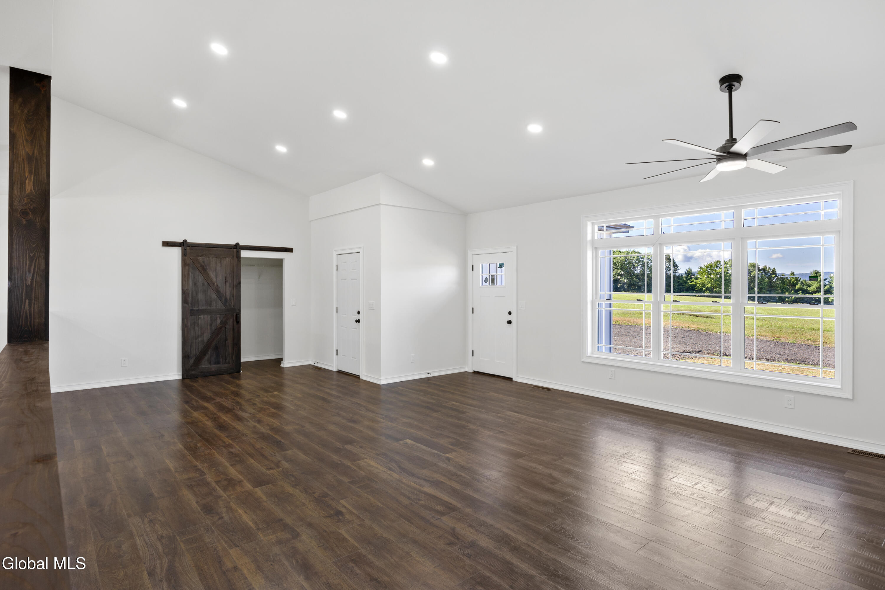 734 Groveside Road Buskirk NY 12028