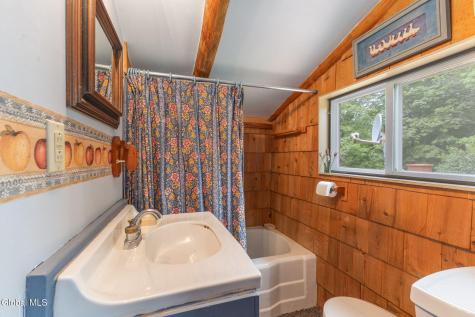 154 Phillips Road Petersburgh NY 12138