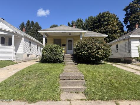 1017 Raymond Street Schenectady NY 12308