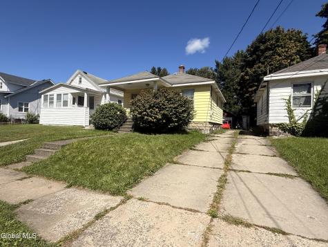 1017 Raymond Street Schenectady NY 12308
